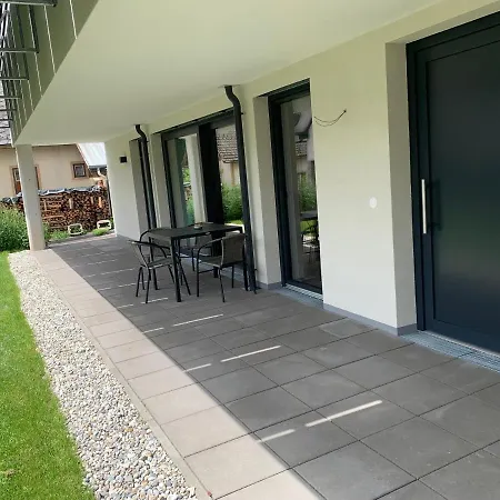 Siri Zentrum Mit Garten アパート *