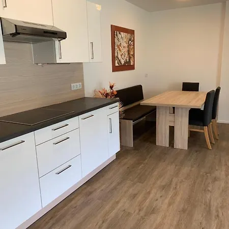 Siri Zentrum Mit Garten شقة سانكت مايكل ايم لون