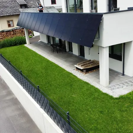 Siri Zentrum Mit Garten Apartmán